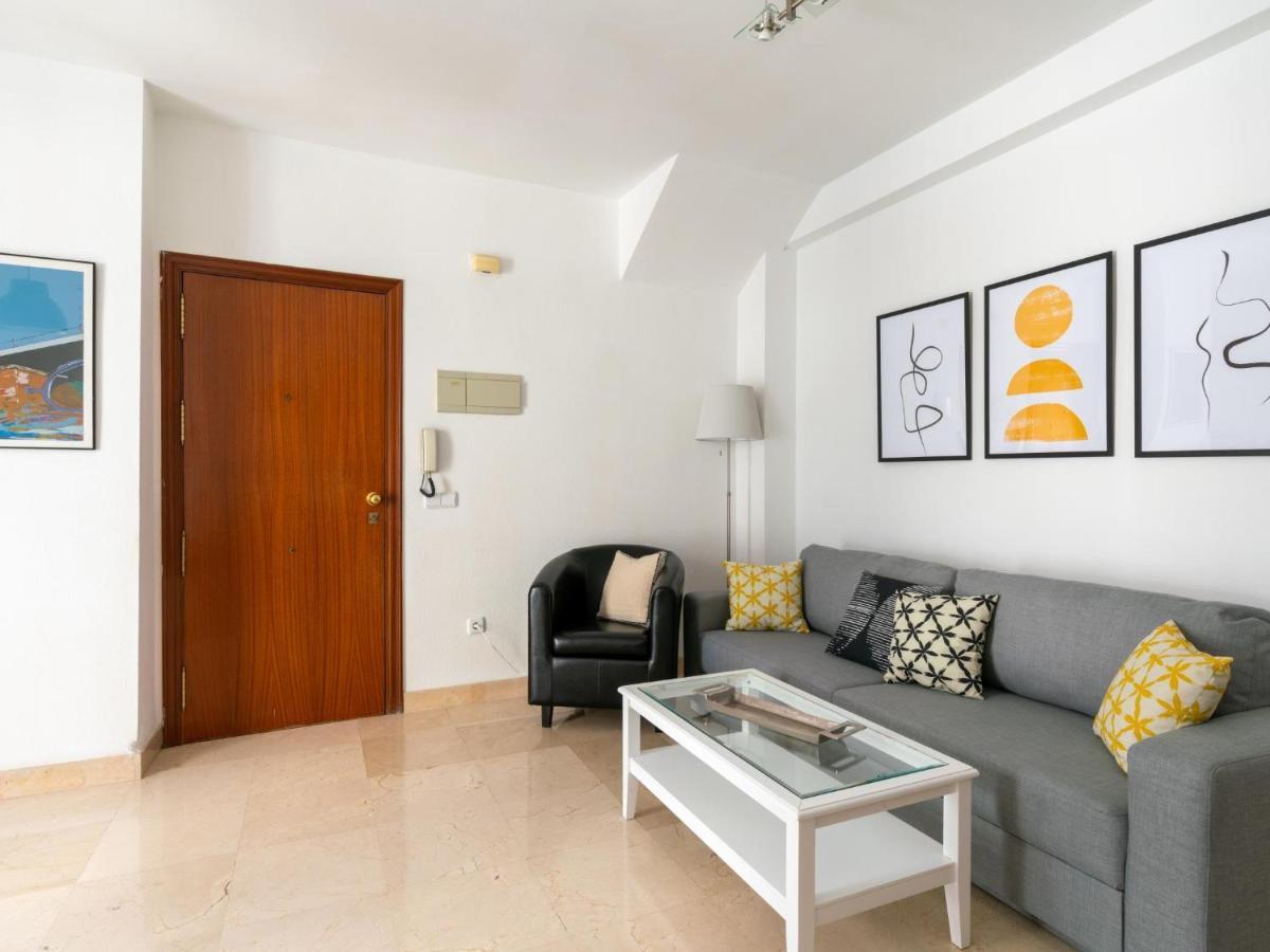 Vr Excelente Ubicacion Luminoso Apt Para Parejas Seville Exterior photo